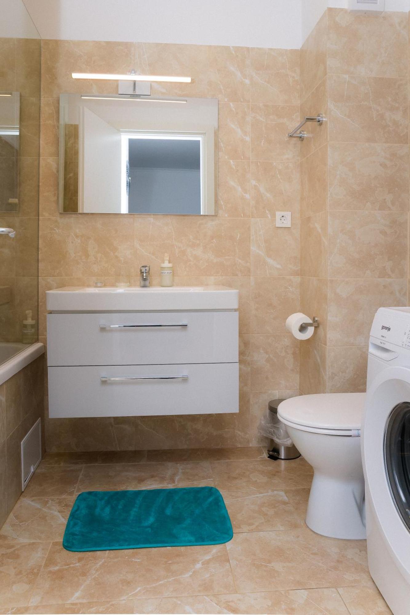 Elysian Urbanscape Brown, 2 Rooms, Near Bucharest Chiajna Bagian luar foto